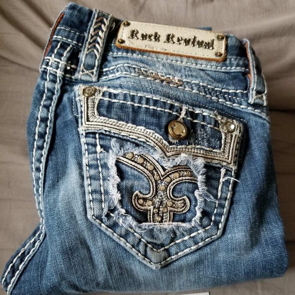 Rock Revival Ellor Jeans